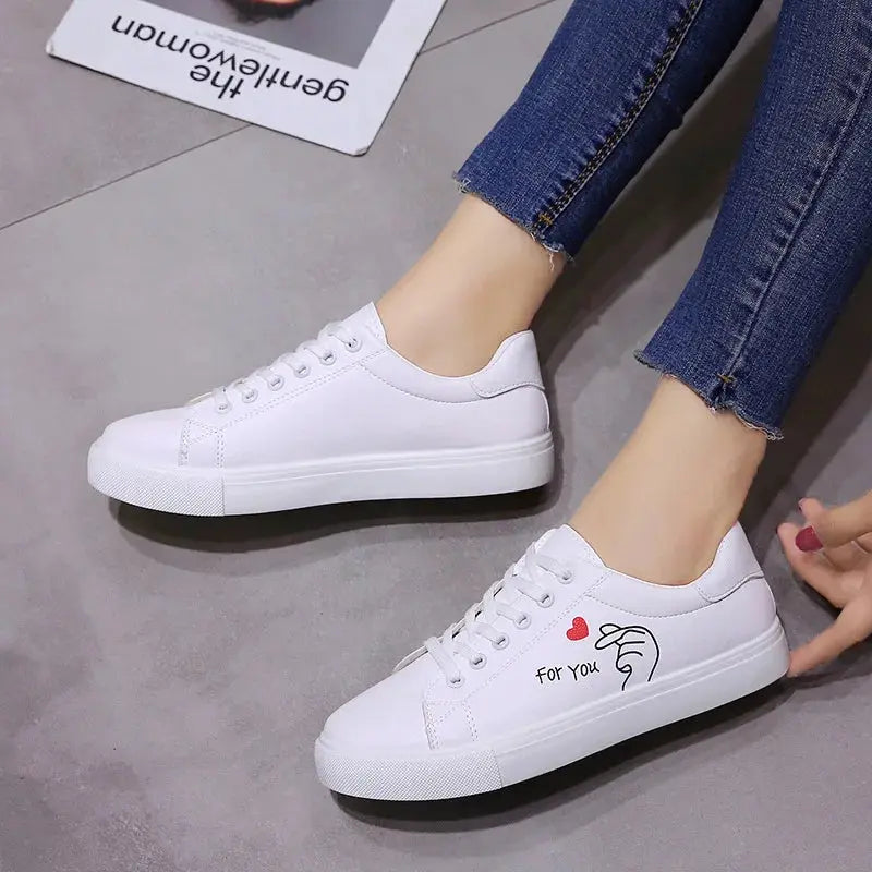 Zapatillas De correr transpirables blancas a la moda para Mujer, nuevas zapatillas informales con cordones y flores bordadas para primavera y otoño MedSurgery Store For Digital Health