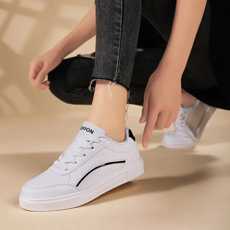 Zapatos blancos para mujer, zapatos planos informales de pizarra blanca con cordones, zapatillas para caminar de cuero PU, suela gruesa, moda de lujo para actividades al aire libre MedSurgery Store For Digital Health
